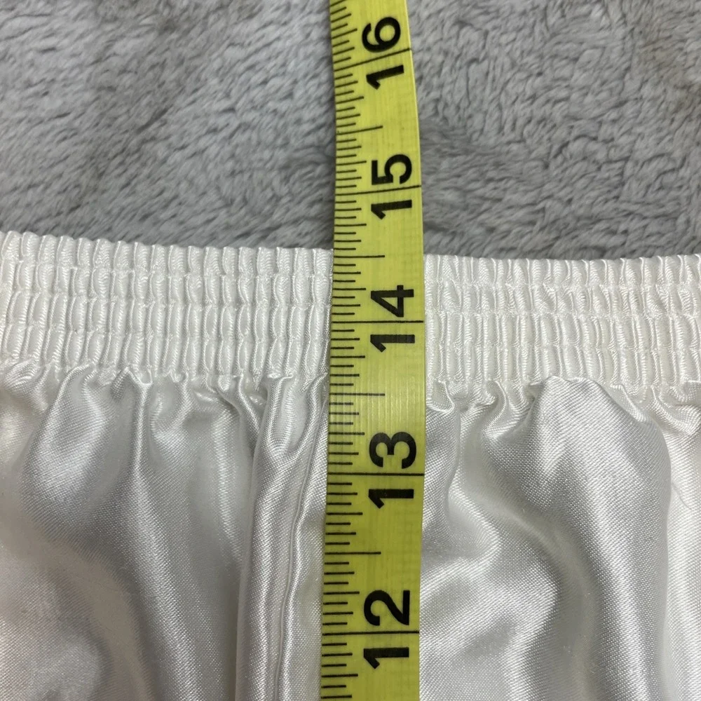 Vtg Barbizon Womens Satin Pajama Set Size XL White‎ Embroidered Lace Top Bottoms